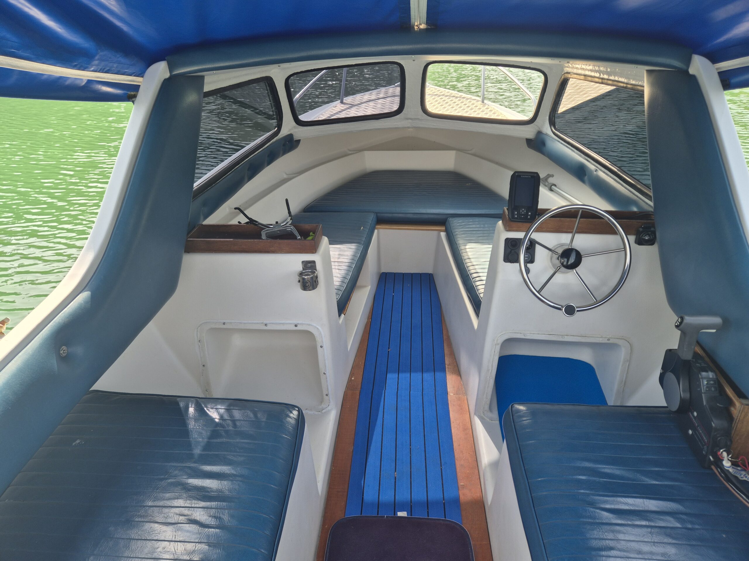 Intérieur Taylor T54